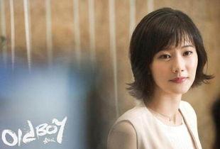 娱乐吃瓜酱老男孩,中年情感纠葛，爱与成长之旅